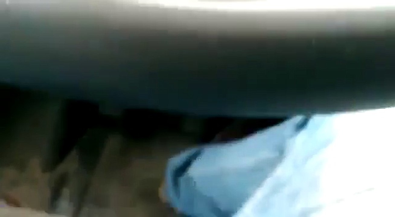 Mergea cu peste 100 km/h pe autostradă, când, deodată, este depășit de un TRACTOR. UMILINȚĂ MAXIMĂ!