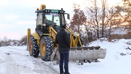 Download Video: Rikthehen ngricat; Vdes një i pastrehë në Korçë - Top Channel Albania - News - Lajme