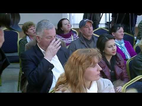 Paratë për të përndjekurit - Top Channel Albania - News - Lajme