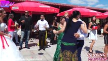 Bulgar Romanı Sokak Düğünü - Muhteşem Düğünde Mahalleliden Muhteşem Kuchek Ve Oryantal
