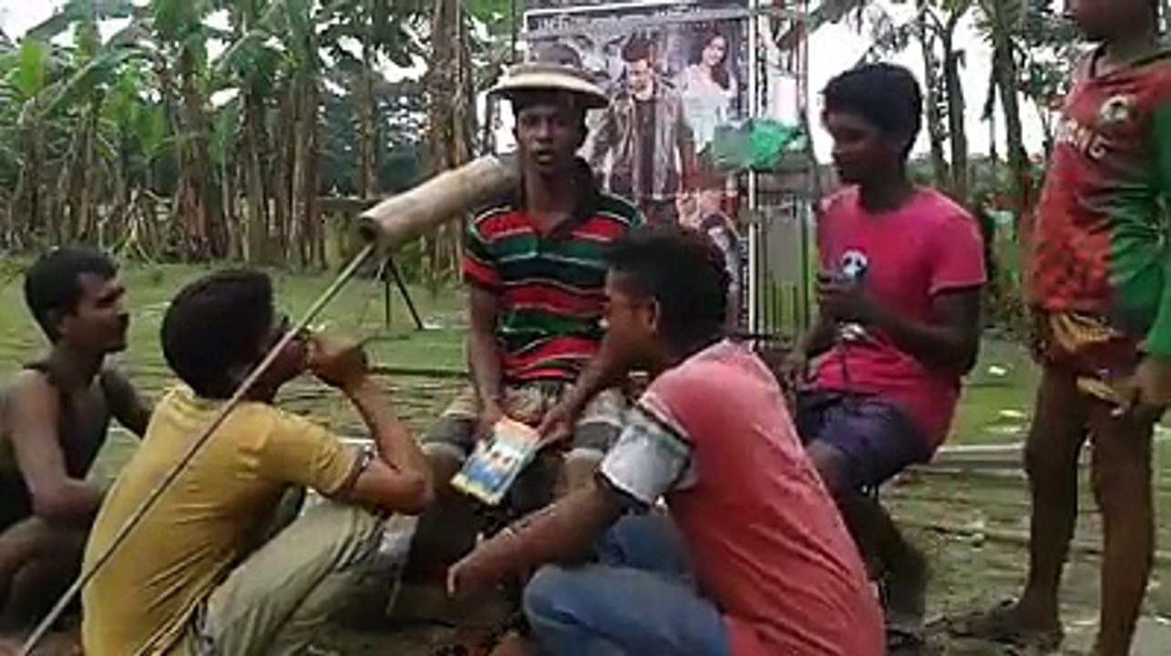 বিশ্ব বাদাইমাদের ওয়াজ না শনলে মিশ করবেন।