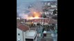 Report TV - Shkodër, përfshihet nga flakët një banesë, nuk ka të lënduar