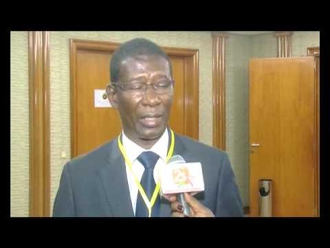 Mary Teuw Niane essaye de justifier la crise qui secoue l'université