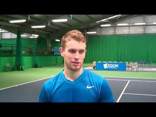 Tom Farquharson wins first career pro singles title