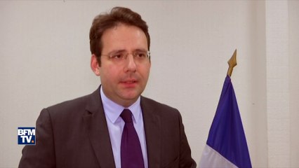 Le FN accuse des enquêteurs de corruption, Fekl répond: "Inacceptable et indigne"