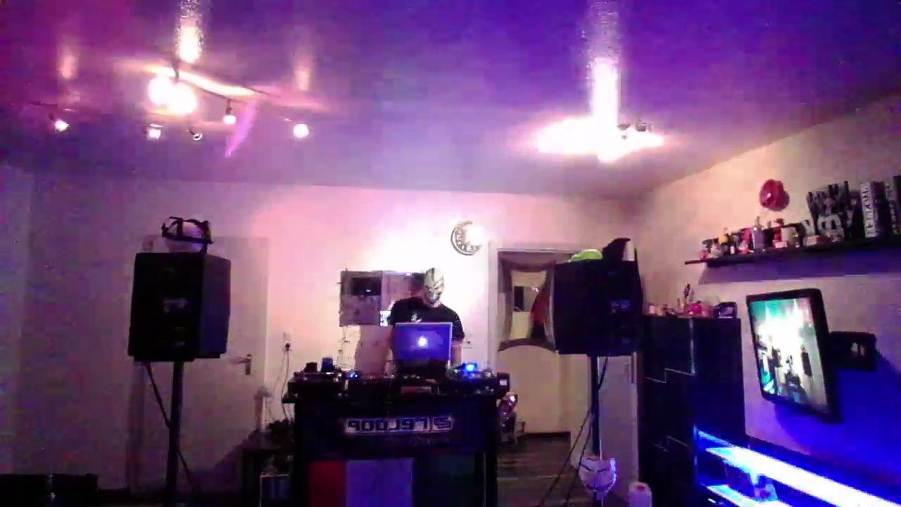 SICK FREESTYLE DIRTY DUTCH & MELBOURNE BOUNCE! DJFL3XXO LIVE IN THE MIX! (3)