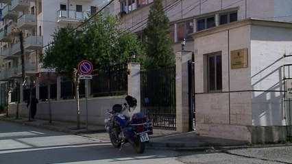 Çimka në zyrën e Tahirit, prokuroria mbyll hetimet - Top Channel Albania - News - Lajme