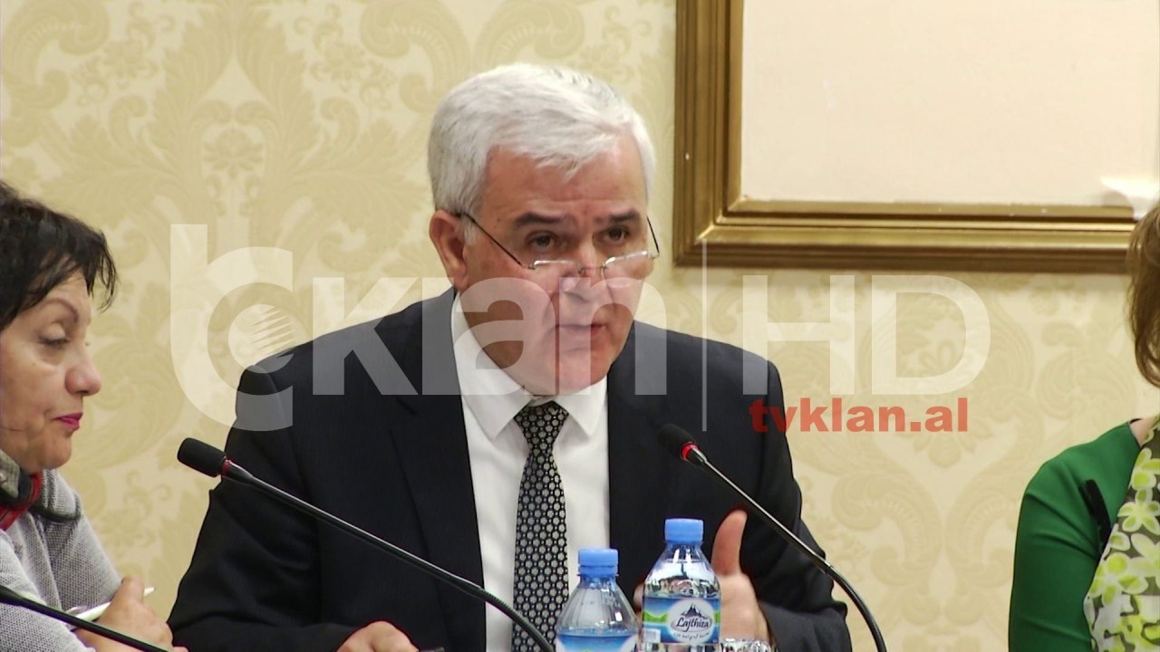 Xhafa: Po ushtrohet presion për Vetting -un