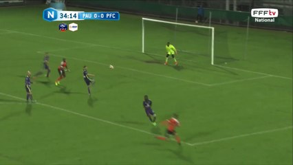 Arrêt plutôt facile sur cette tête plongeante