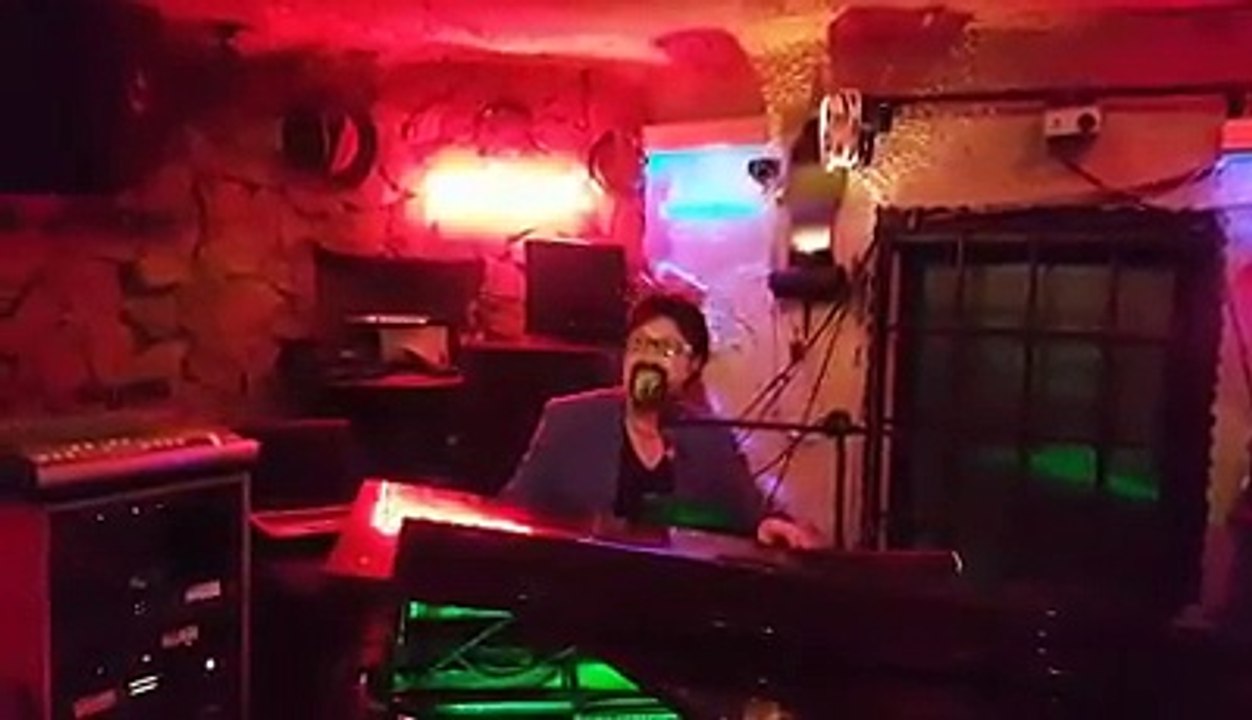 Yaşar YAĞMUR - SENİ SEVERDİM- THELO NA SE DO..