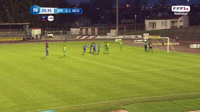 Corner avec frappe non cadrée