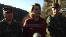 Klos, ndërhyn ushtria për hapjen e rrugës - Top Channel Albania - News - Lajme
