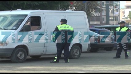 TRITOL MESUESIT TE MATEMATIKES NE BURREL - News, Lajme - Kanali 12