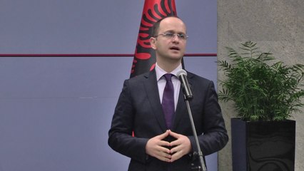 Report TV - Tensionet Kosovë-Serbi, zyrtari italian: Mos lejoni fantazmat e së shkuarës