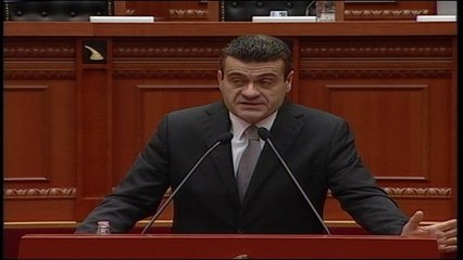 Ora News – Patozi: Të hapen dosjet për 140 deputetët dhe njerëzit e medias