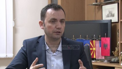 Koha po mbaron, BDI e pavendosur: Bisedime me çdo parti - Top Channel Albania - News - Lajme