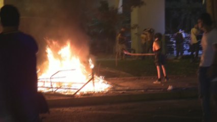 Manifestantes toman el Congreso en enfrentamientos con policía en Paraguay