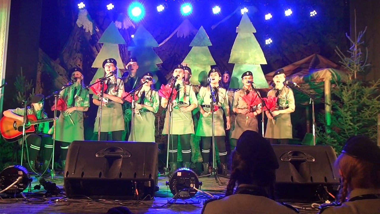 Wędrowanie - Zespół ’’PRZEMYŚLana nazwa zespołu’’ Hufiec ZHP Przemyśl.  Festiwal HIT 2016.