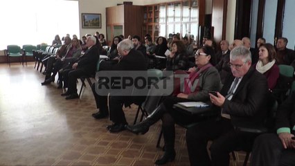 Report TV - Arkeologët e rajonit për herë të parë në Tiranë, debat për Ilirët