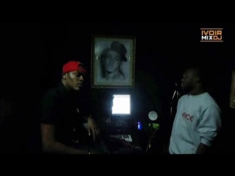 Ivoirmixdj - Séance studio O'roskop avec Mr Blazz - Du balaise en préparation