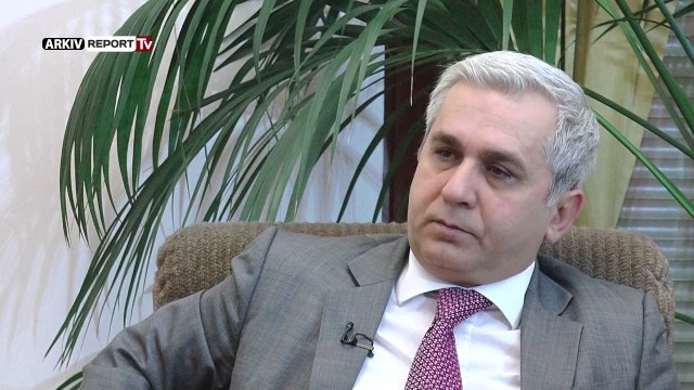Report Tv, 5 Pyetjet nga Babaramo i ftuar Taulant Balla - Pjesa e Pare