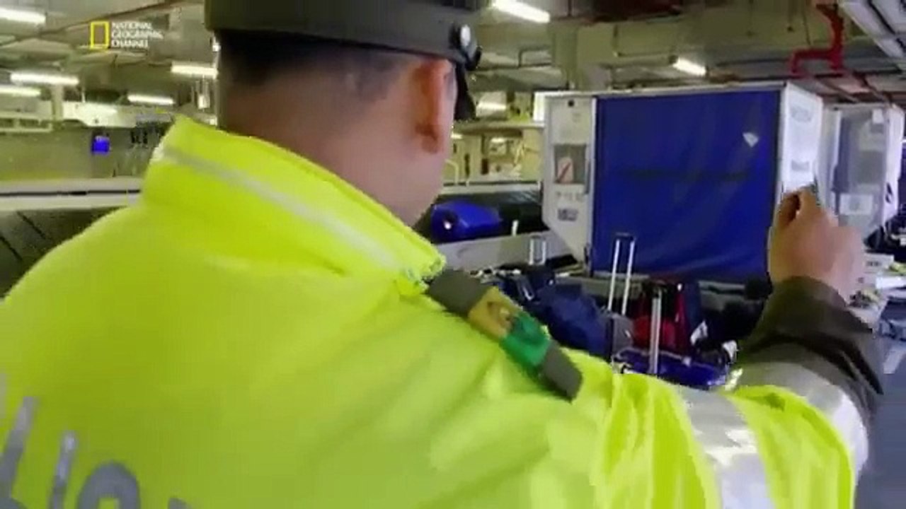 AÉROPORT DE COLOMBIE part 1/2