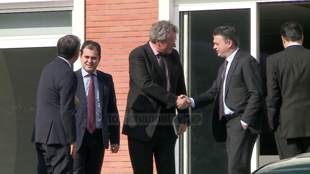 Zgjedhjet, Basha pret Borchard dhe Donald Lu - Top Channel Albania - News - Lajme