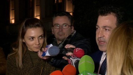 PS mbledh kryesinë- Top Channel Albania - News - Lajme