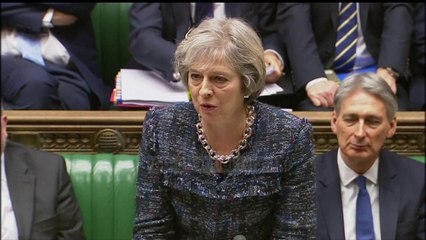 Diskutohen në Parlament peticionet për vizitën e Trump- Top Channel Albania - News - Lajme