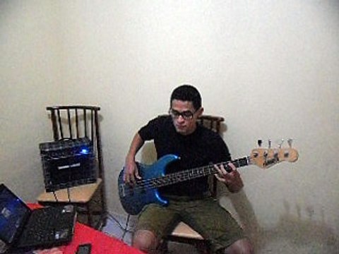 Charlie Brown Jr. - Zóio de Lula (baixo cover)