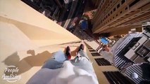 La gente es asombrosa-Acrobacias en el borde de un rascacielos