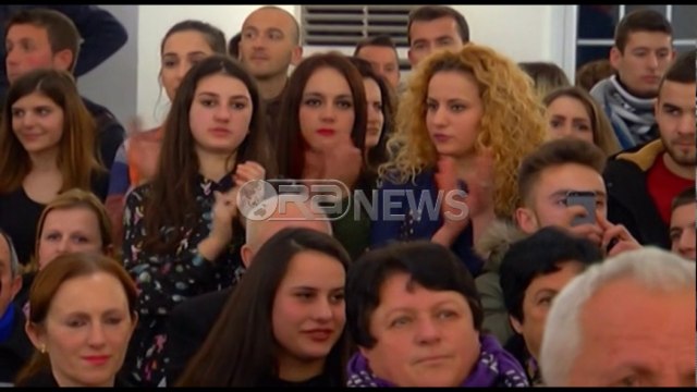 Ora News – Meta: Shqipëria ka nevojë për qetësi, jo për sherr e konflikt