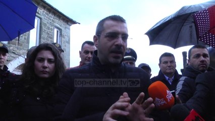 "Shqipëria pa armë", Tahiri ndalet në Gjirokastër - Top Channel Albania - News - Lajme
