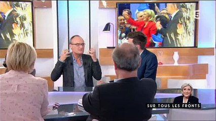Dans "C à vous", Philippe Val compare le Front National à ... un caniche ! Regardez