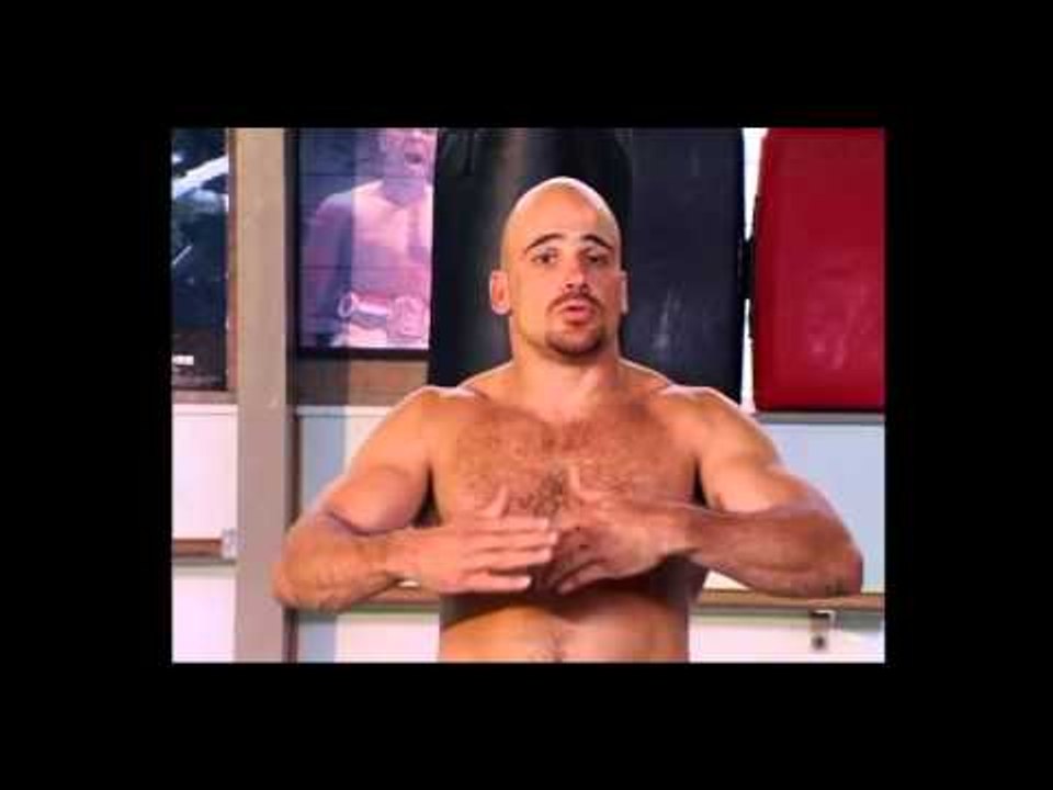 Bas Rutten -  Stances and Footwork (basic technique)