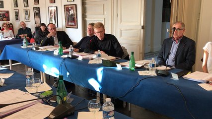 Indemnités des élus en débat