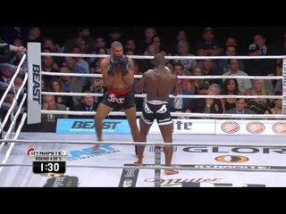Dynamite 1 - Saulo Cavalari VS Zack Mwekassa (Light Heavyweight Title Fight)
