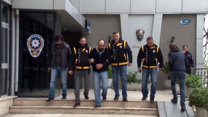 Karısını Öldüren Zanlı Adliyeye Sevk Edildi