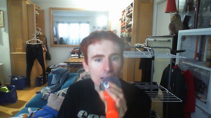 Wiwi égratigne "acabar mal" de Sergent Garcia