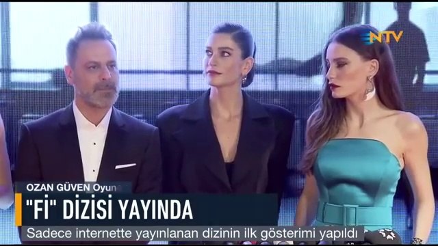 'Fi' Dizisinin Tanıtım Gecesine Ünlülerin Sahne Performansı Damga Vurdu