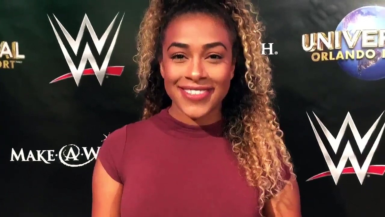 JoJo is having a blast meeting children at the #CircleOfChampions WrestleMania Make A Wish event