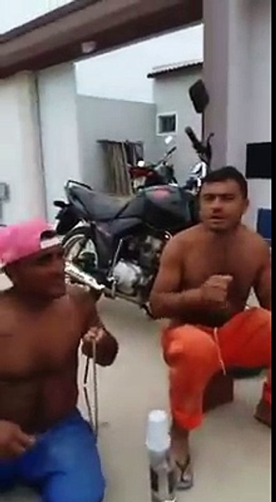 Isso Que É MUSICA Kk