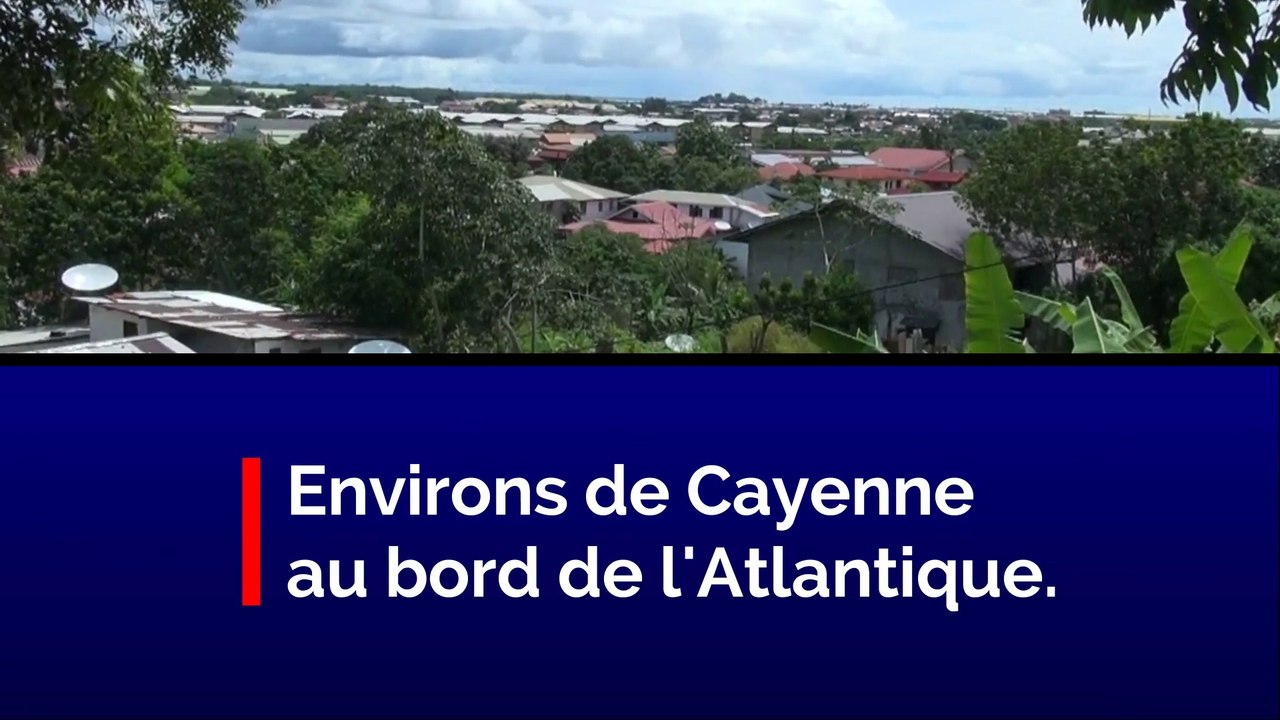 Environs de Cayenne au bord de l'Atlantique