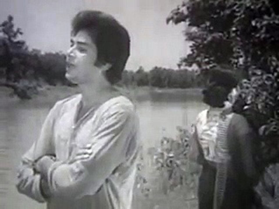 Chader shate ami debona tomer tulona... Jafor Iqbal