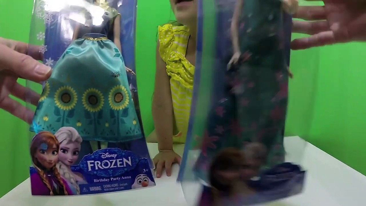 New FROZEN Fever Elsa and Anna Dolls Unboxing