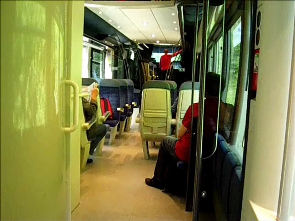 De LAQUEUILLE à USSEL le 25 juin 2014, avec L'autorail X 73687 - TER AUVERGNE & LIMOUSIN