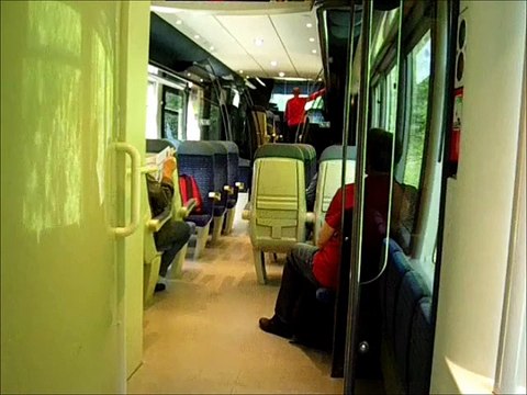 De LAQUEUILLE à USSEL le 25 juin 2014, avec L'autorail X 73687 - TER AUVERGNE & LIMOUSIN