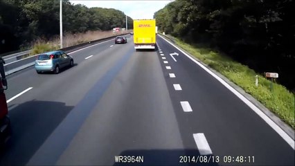 This is why I always warn people.about changing lanes at the last second.