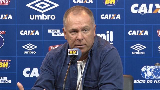 Mano Menezes alfineta Galo após segunda vitória no ano.Veja!