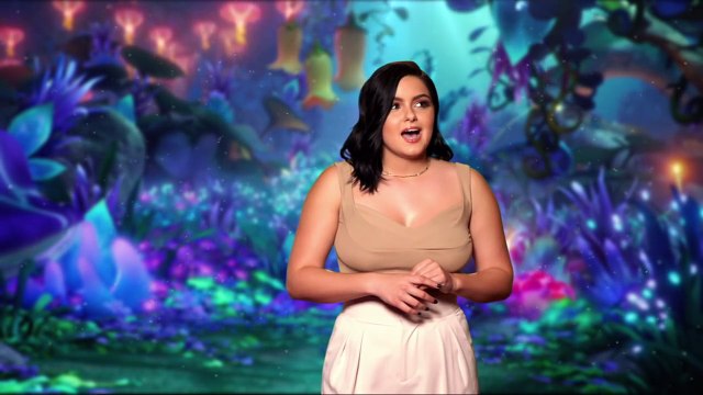Smurfs The Lost Village -Smurflily- Interview - Ariel Winter
